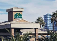 La Quinta Inn & Suites Las Vegas Tropicana